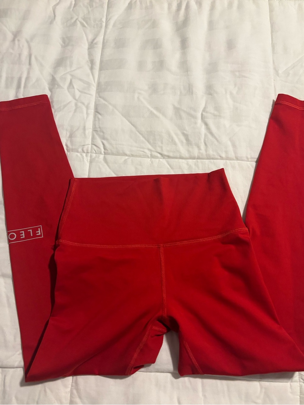 FLEO High-Waist Red Athletic Leggings